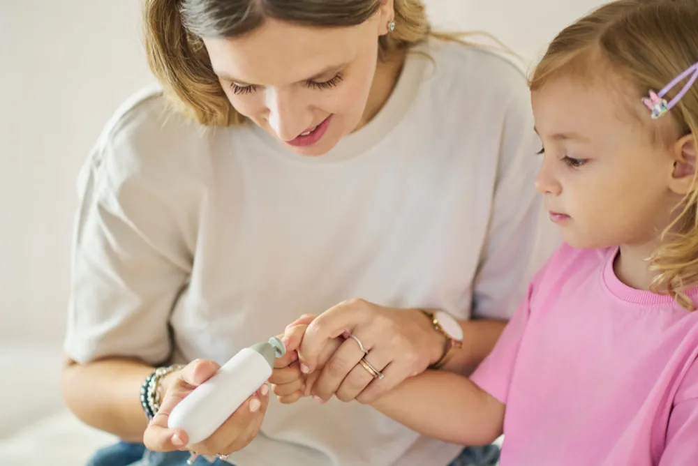 Nuvita 1130 TRIMMY elektrisk baby neglefil- Plejeartikler Til Baby