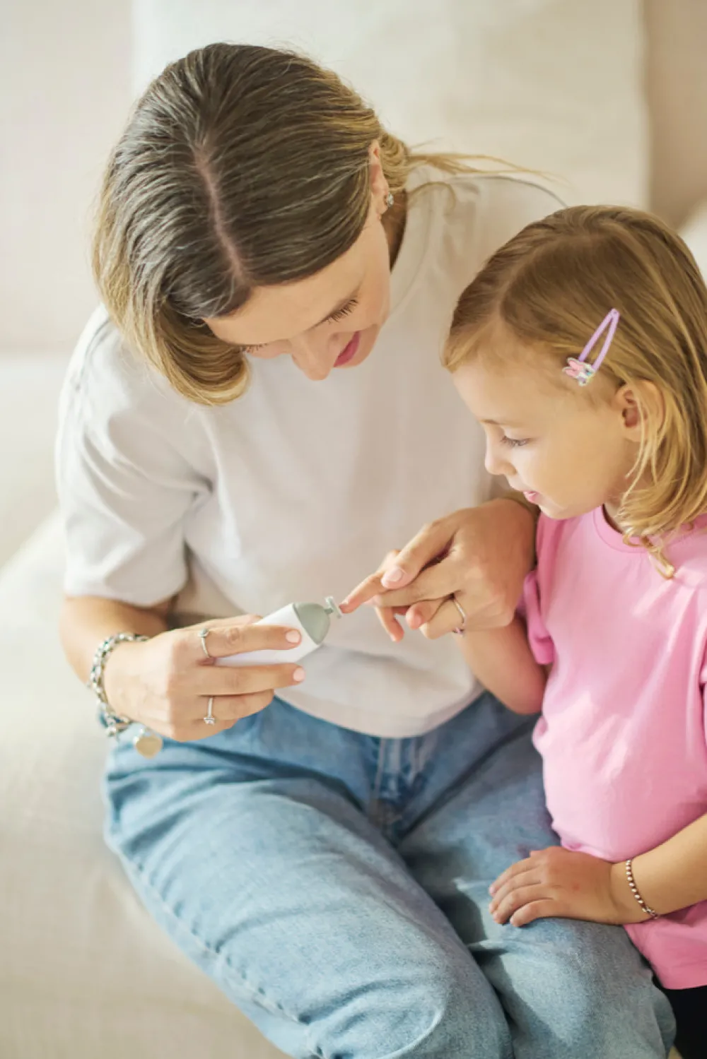 Nuvita 1130 TRIMMY elektrisk baby neglefil- Plejeartikler Til Baby