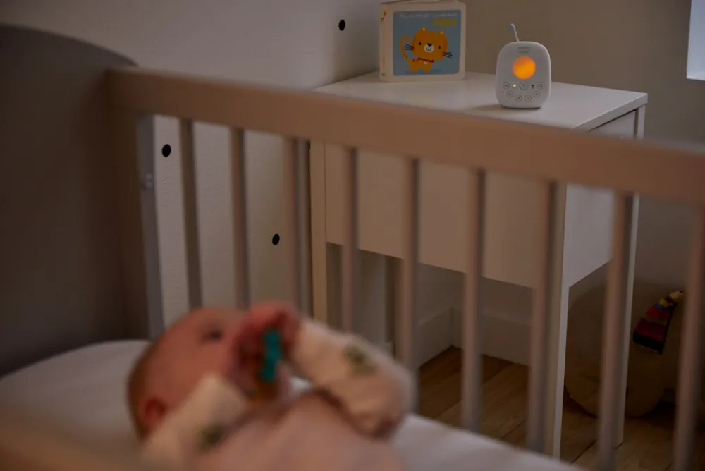 Philips Avent Baby Monitor m. temperatursensor og vuggeviser- Babyalarmer