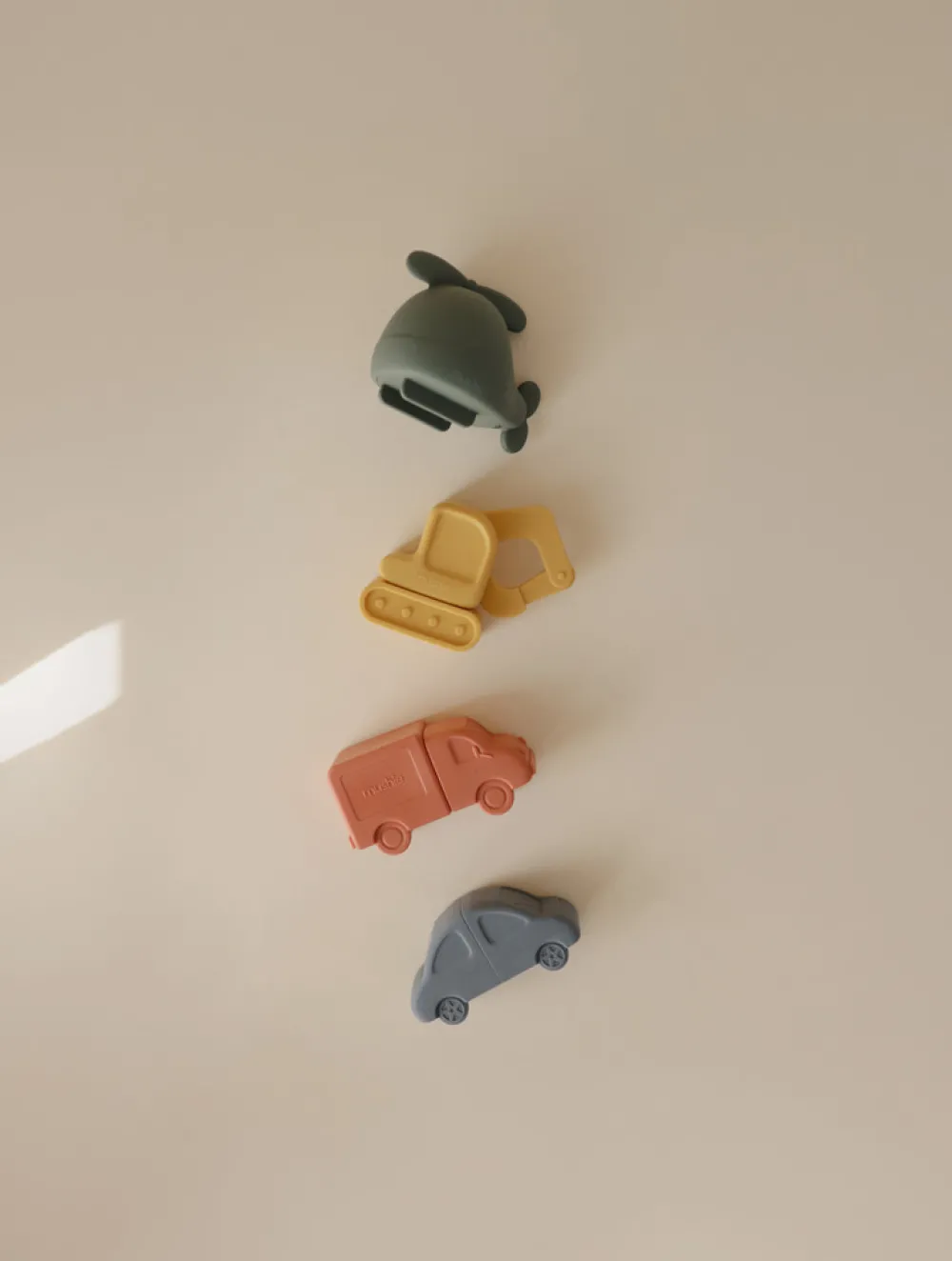 MUSHIE Badelegetøj 4-Pak - Biler- Badelegetøj