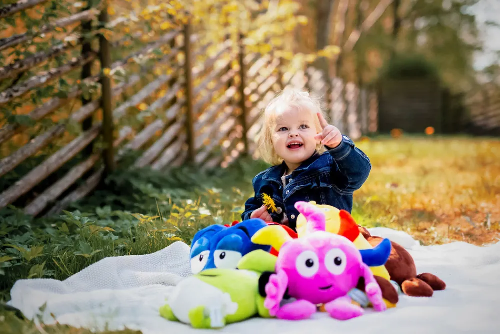 BABBLARNA Bibbi, bamse gul, 30 cm- Bamser