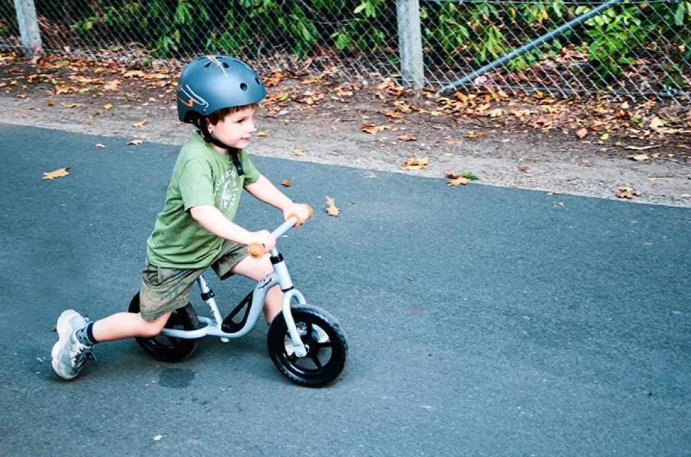 Chillafish Charlie letvægts-balancecykel black- Løbecykler & Cykler