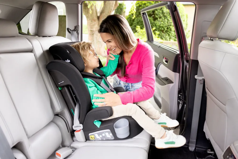 Joie Elevate R129 - Shale- Autostole 76-150 Cm (15 Mdr.-12 År)