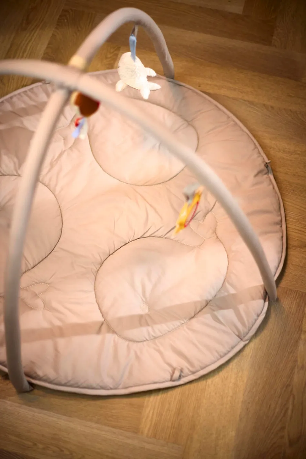 Filibabba Fjord aktivitetstæppe inkl. 3 aktivitslegetøj- Aktivitetstæpper