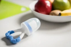 Nuvita FLAVORILLO 2 i 1 frugtsut og bidering - blå- Foodfeeder Og Frugtsut