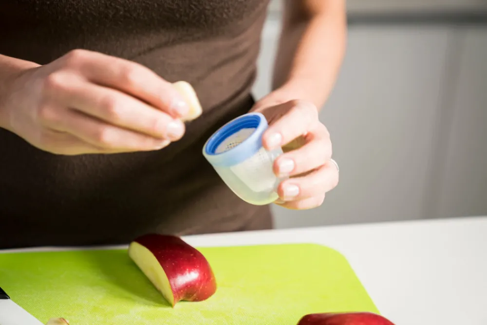 Nuvita FLAVORILLO 2 i 1 frugtsut og bidering - blå- Foodfeeder Og Frugtsut