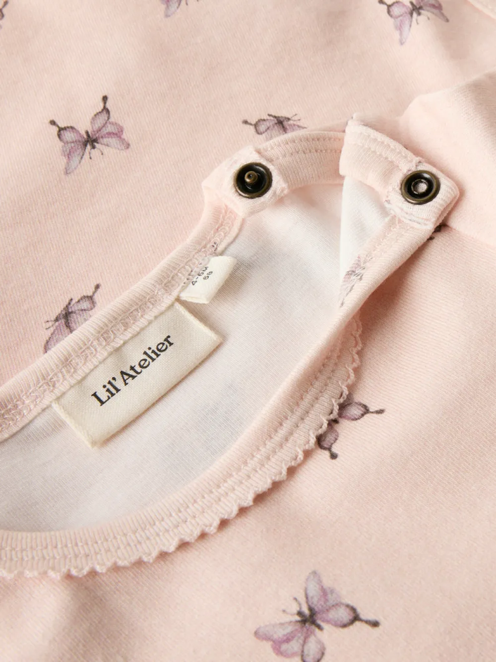 Lil' Atelier Gayo Sig Body kortærmet - Butterfly/Peach blush- Bodystocking Kortærmet