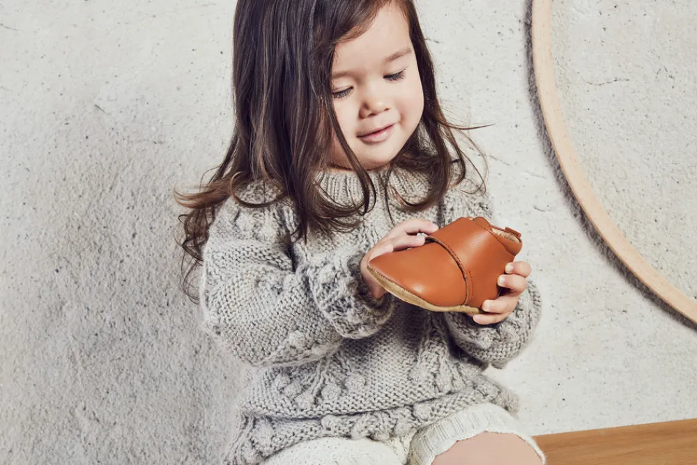 Bisgaard Hjemmesko, Velcro Star - 66 Cognac- Hjemmesko