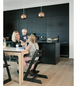 Tripp Trapp® Højstol bøg inkl. newborn sæt - sort-Børn Højstole Med Tilbehør