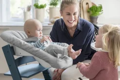 Tripp Trapp® Højstol inkl. newborn sæt og babysæt- sort-Børn Højstole Med Tilbehør