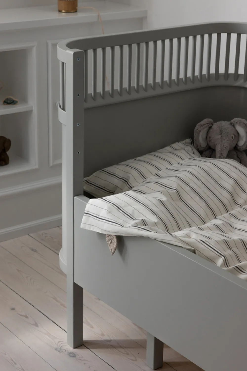 Sebra Junior sengetøj, cream stripe,beige/blå 140x100-Børn Sengetøj