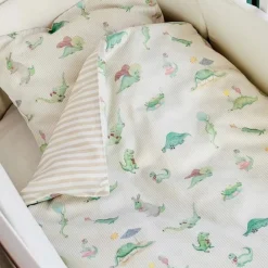 All By Voss Junior sengetøj, Dino Green/Beige 100x140 cm-Børn Sengetøj