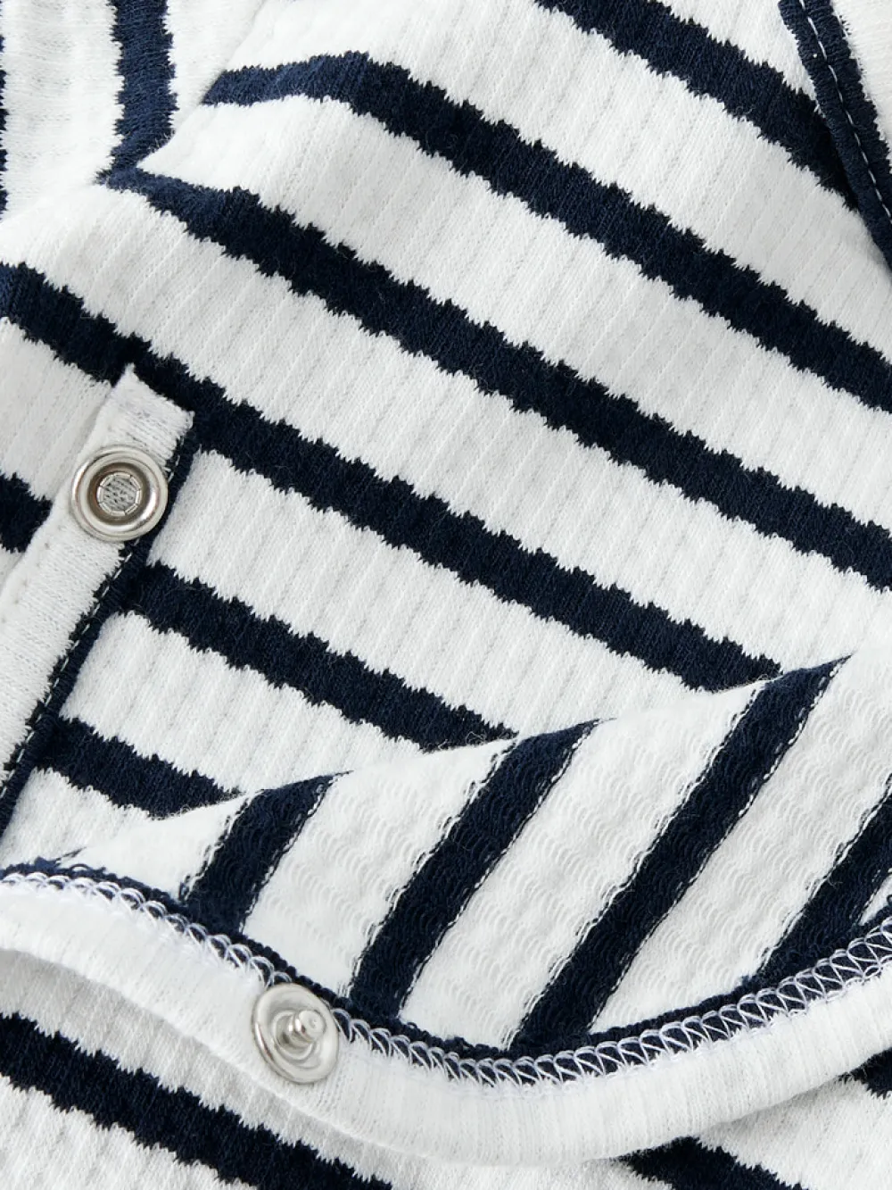 NAME IT Kattie Langærmet Wrap Body - Cloud Dancer- Bodystocking M. Skrålukning