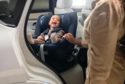 Maxi-Cosi Mica 360 Pro - authentic black- Autostole Med Integreret Baser|Autostole 40-125 Cm (0-6 År)