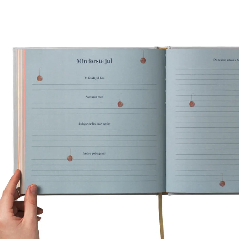 Specialday Mine første år - rosa- Barnets Bog