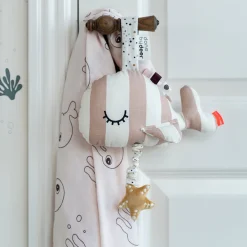 Done By Deer Musikdyr Wally Pudder- Musikuroer