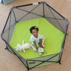 Ingenuity Pop 'N Play Kravlegård-Børn Rejsesenge & Kravlegårde