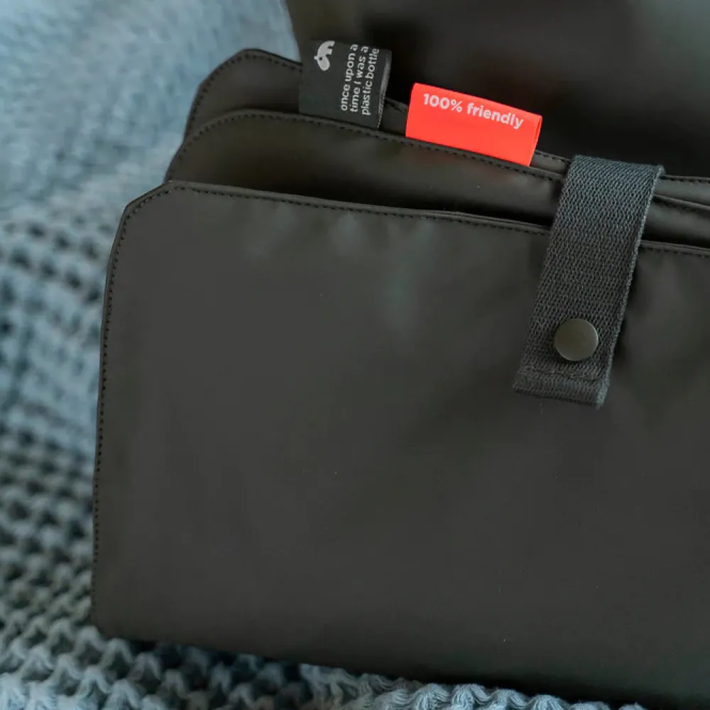 Done By Deer Puslerygsæk - grøn- Pusletasker & Transporttasker