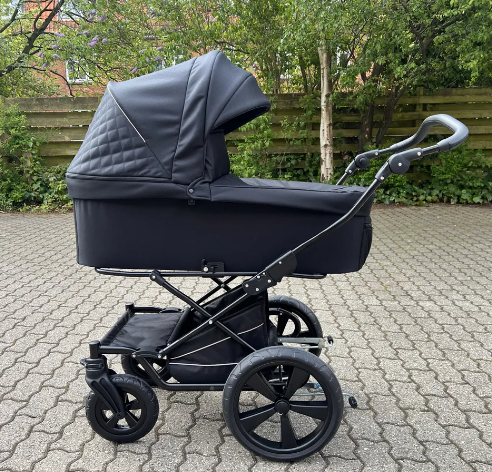 Scandia Prime - Sort- Barnevogne Med Langt Liggemål