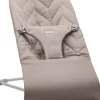 BabyBjörn Skråstol Bliss - Vævet, Blomsterbladsquilt, Sandgrå-Børn Skråstole