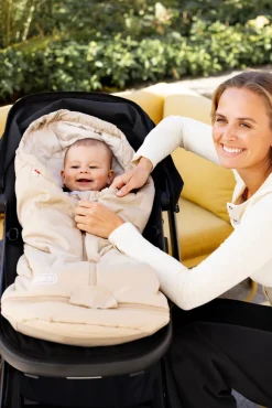 Voksi Sky Light -Seashell Sand Solid- Køreposer Til Autostol|Køreposer