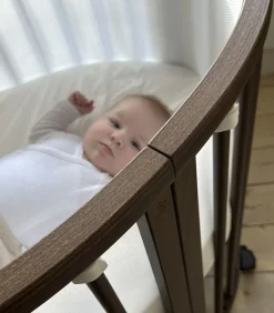 Stokke® Sleepi Mini V3 - warm brown-Børn Tremmesenge|Vugger