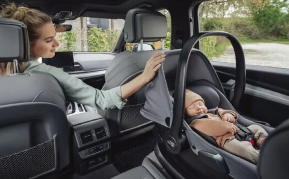 Britax Römer Smile 5Z lux inkl. liggedel og Baby-Safe Core autostol - urban olive/space black- Kombivognspakker|Vognpakker