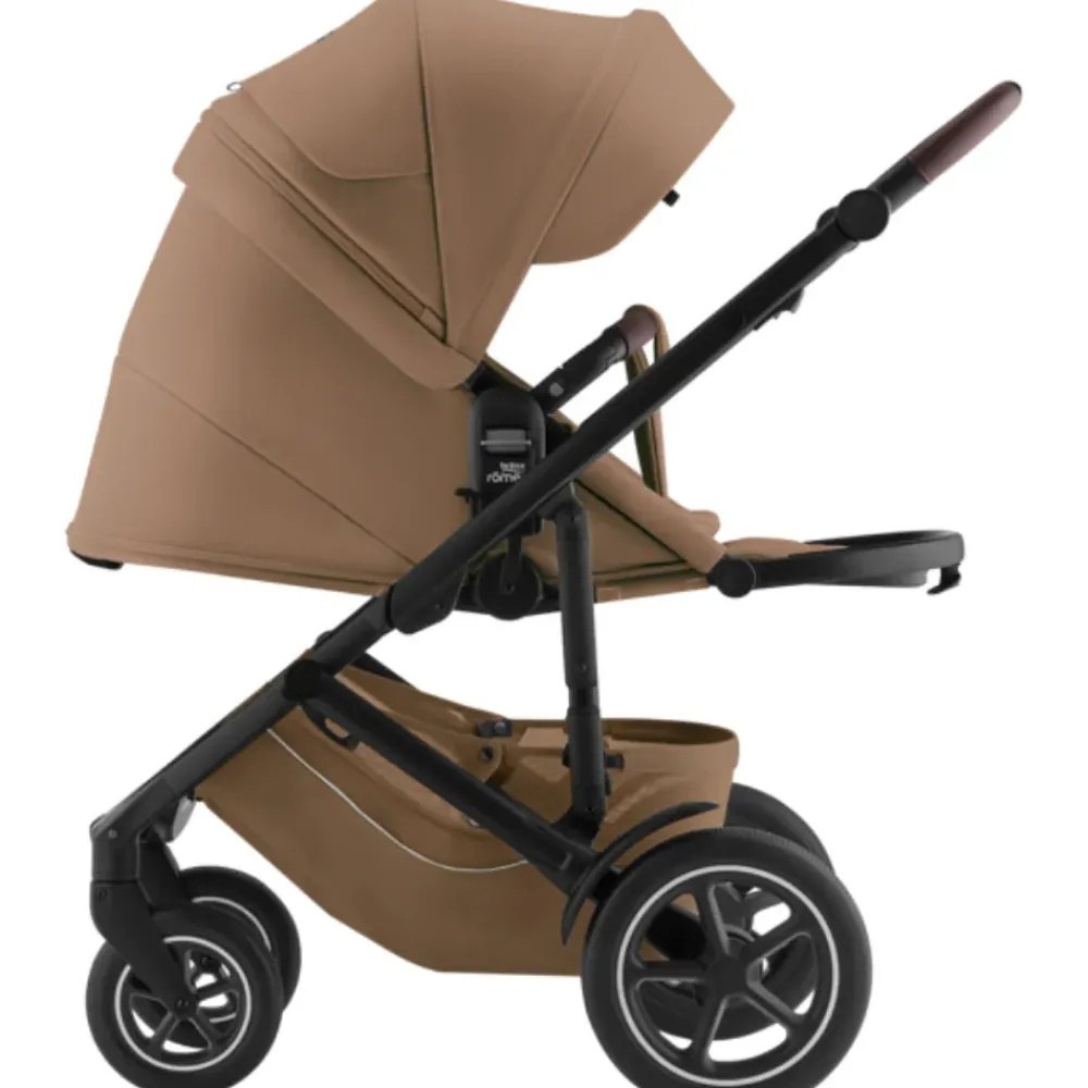 Britax Römer Smile 5Z lux inkl. liggedel og Baby-Safe Core autostol - warm caramel/space black- Kombivognspakker