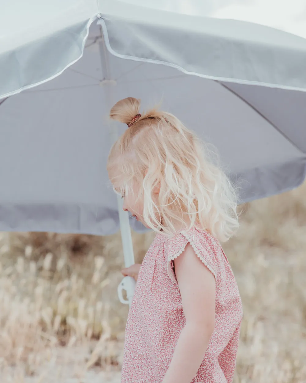 BeKids Strandparasol UV Grå- Leg I Haven|Vandlegetøj