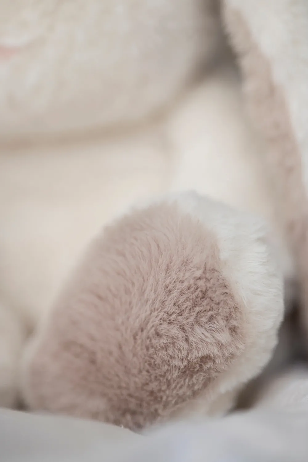 Teddykompaniet Teddy Mocca stor, kanin cremefarvet, 34 cm- Bamser