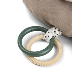 Done By Deer Tummy time aktivitetslegetøj - Croco Sand- Aktivitetslegetøj