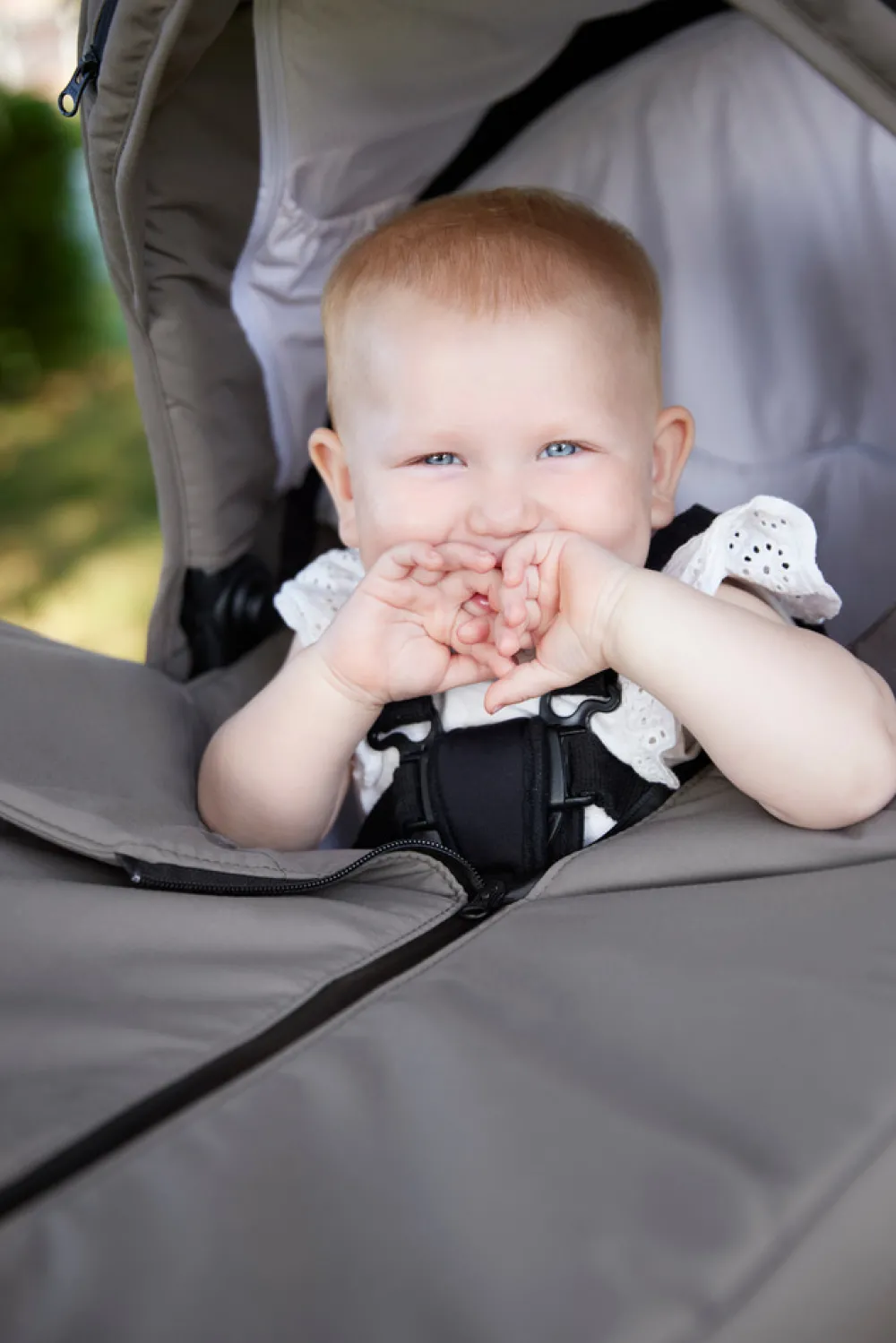 Odder Vida - Linen- Barnevogne Med Langt Liggemål