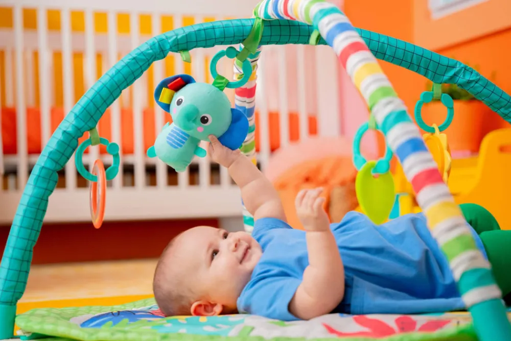 Bright Starts Wild Wiggles FoldAway Aktivitetstæppe- Aktivitetstæpper