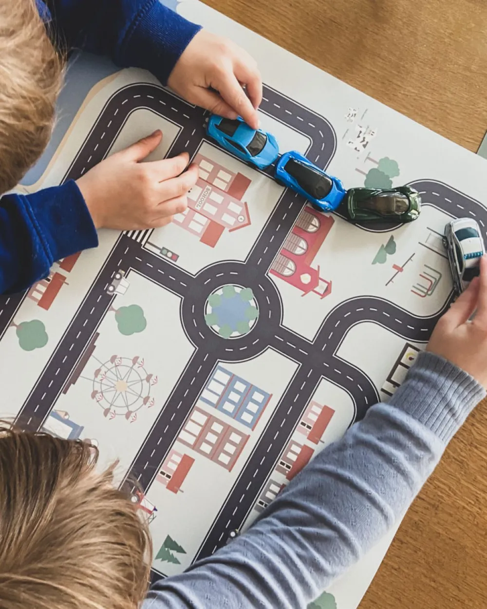 NOUI NOUI XL Underlag - lille landsby lys grå- Service