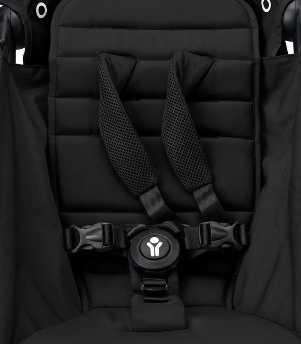 Stokke® YOYO³ Klapvogn - sort på sort stel- Rejseklapvogne