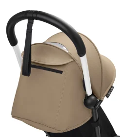 Stokke® YOYO³ Klapvogn - toffee på hvidt stel- Rejseklapvogne